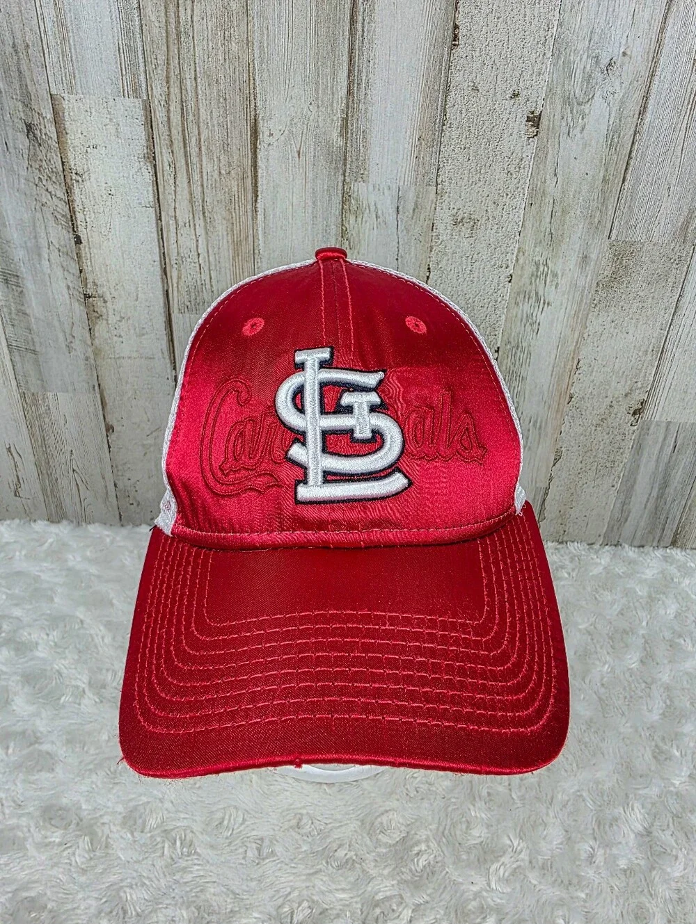 New Era St. Louis Cardinals Red Satin Snapback Cap with White Logo OSFA